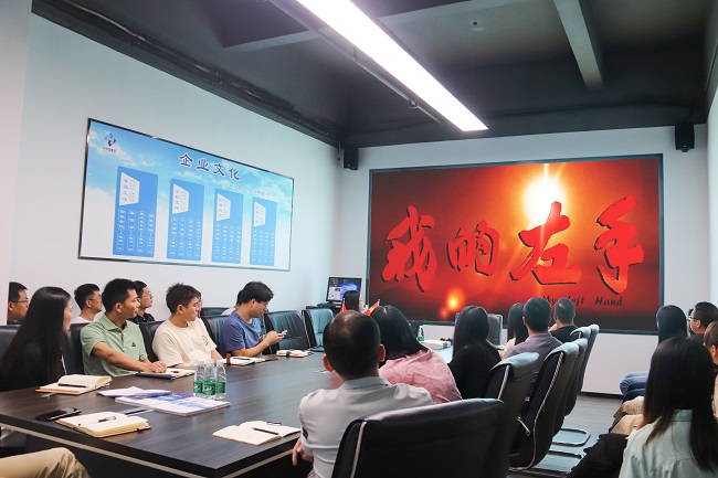 華邦瀛集團用LED顯示屏播放電影